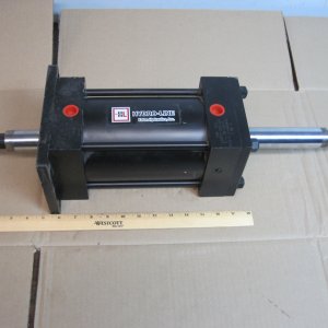 Hydro Line Eaton LA5FD-5X5.63C-1.38-2X-NN-S-1-1-HA044E Cylinder