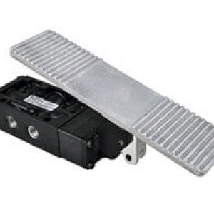 K71DA00KC0KT1 Nugget 200 Series 5/2 treadle pedal actuated 1/4" NPT ported valve