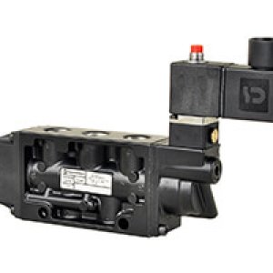 K71EA00KS6K32 Nugget 200 Series 120Vac 5/2 locking solenoid actuated/spring return 3/8" NPT ported valve