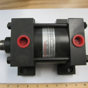 IMI Norgren J0933B1-31/4 X 1 1/2 Pneumatic Cylinder